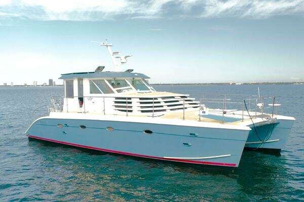 44-ft-Manta-2007-44 Power Cat-La De Dah-Tampa Florida United States yacht for sale