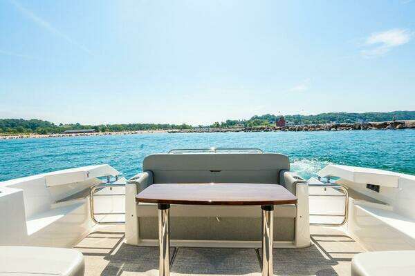 2023 Tiara Yachts 39