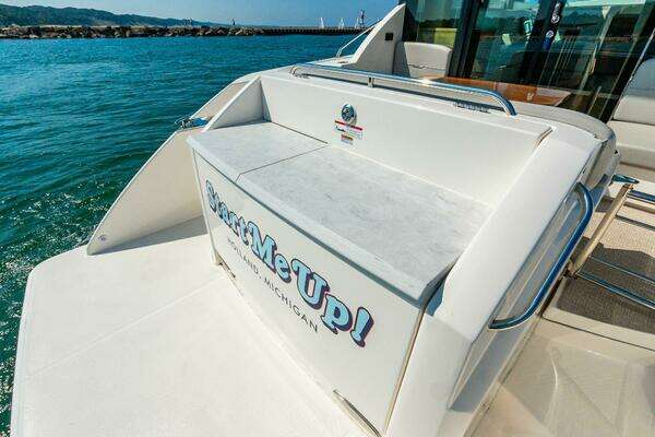 2023 Tiara Yachts 39
