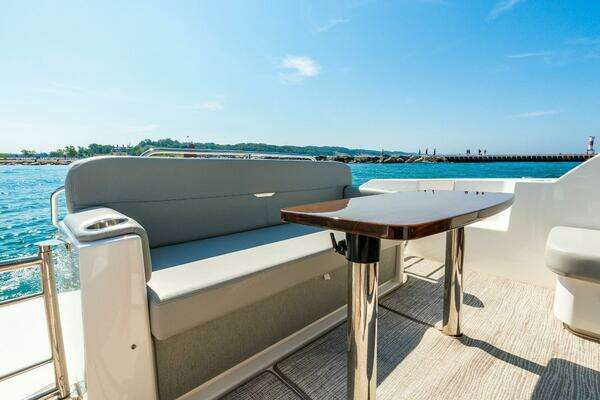 2023 Tiara Yachts 39