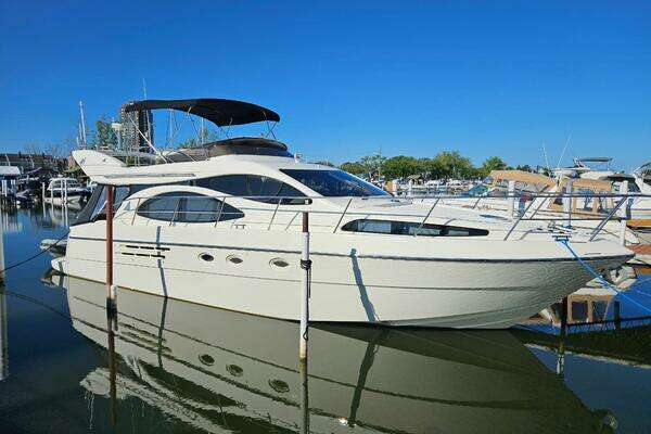 46-ft-Azimut-2003-46 MY- St. Clair Shores Michigan United States  yacht for sale