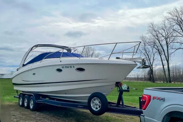 32ft Powerquest Yacht For Sale
