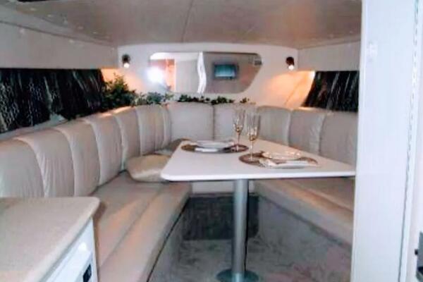 32ft Powerquest Yacht For Sale