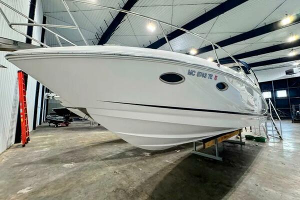 32ft Powerquest Yacht For Sale