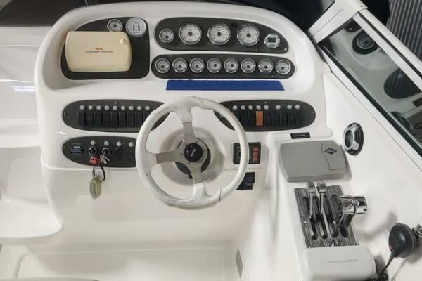 32ft Powerquest Yacht For Sale