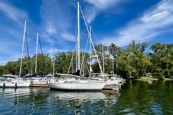 37ft C amp C Yacht For Sale