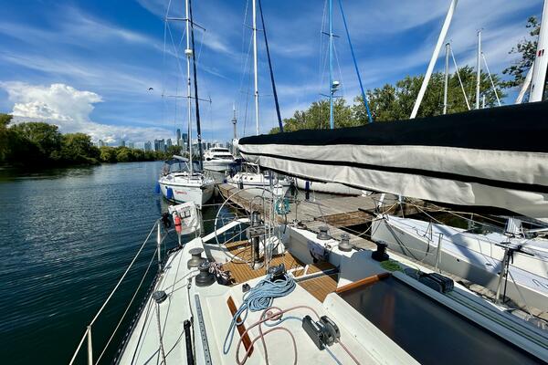 37ft C amp C Yacht For Sale