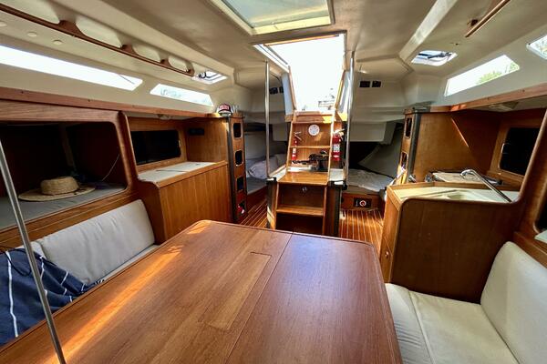 37ft C amp C Yacht For Sale