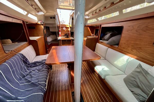 37ft C amp C Yacht For Sale