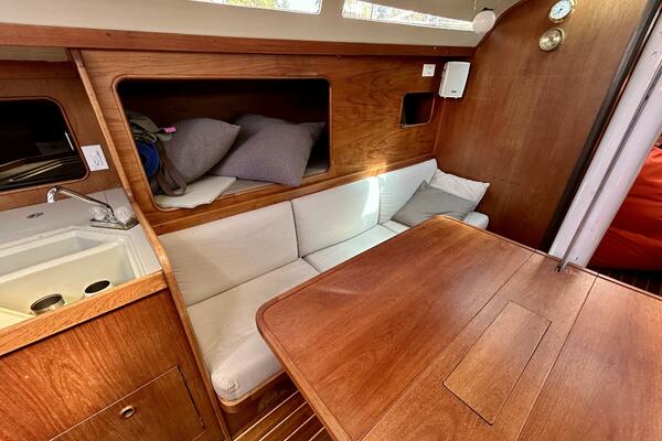 37ft C amp C Yacht For Sale