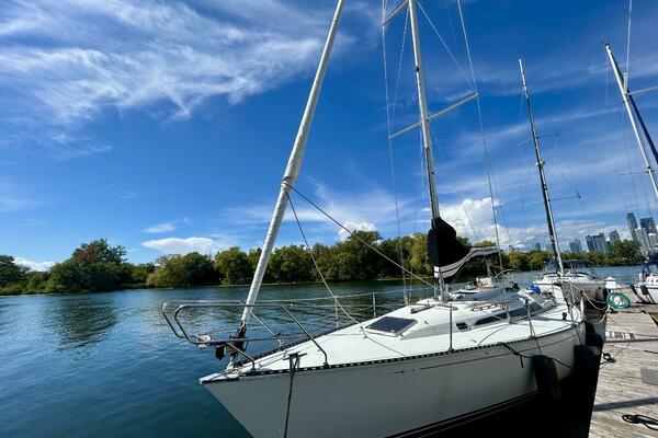 37ft C amp C Yacht For Sale