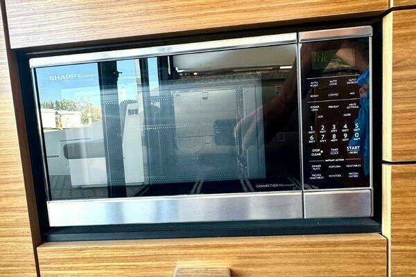 2017 Tiara Yachts 53