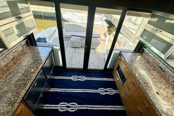 2017 Tiara Yachts 53