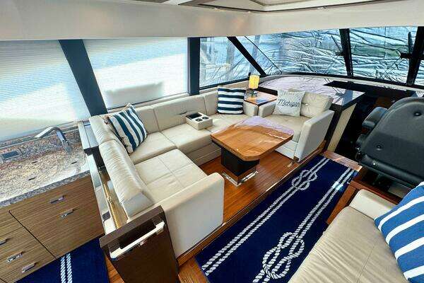 2017 Tiara Yachts 53