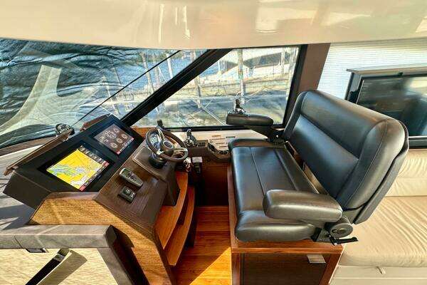 2017 Tiara Yachts 53