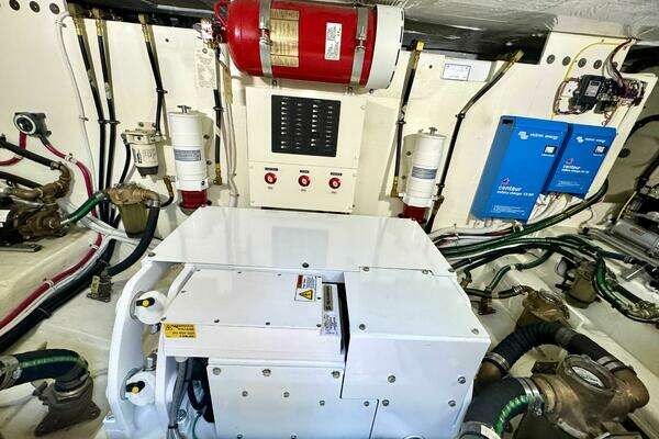 2017 Tiara Yachts 53