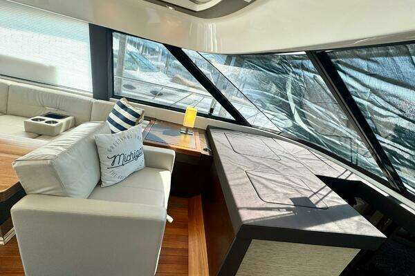 2017 Tiara Yachts 53