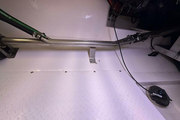 35ft Everglades Yacht For Sale