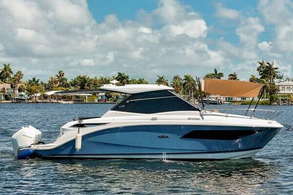 32-ft-Sea Ray-2022-320 Sundancer OB-Lady Iryna-Hollywood Florida United States yacht for sale