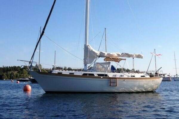 36-ft-Islander-1981-Freeport 36-Chester Nova Scotia Canada yacht for sale