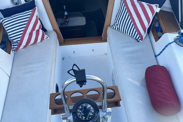 Lazy Grace 30ft Catalina Yacht For Sale