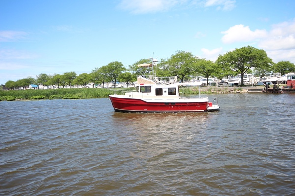 2026 Ranger Tugs R-31 Command Bridge Luxury Edition, Image 1 