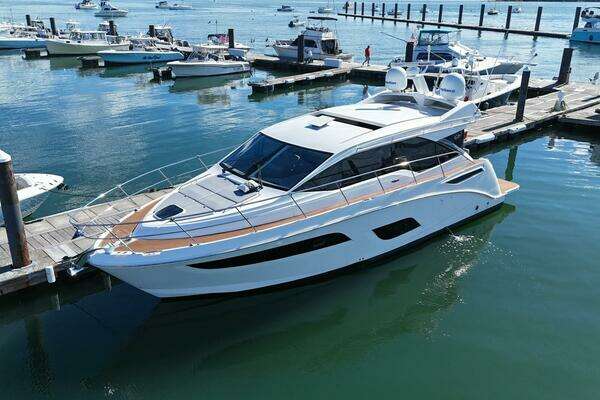 2018 Sea Ray 46