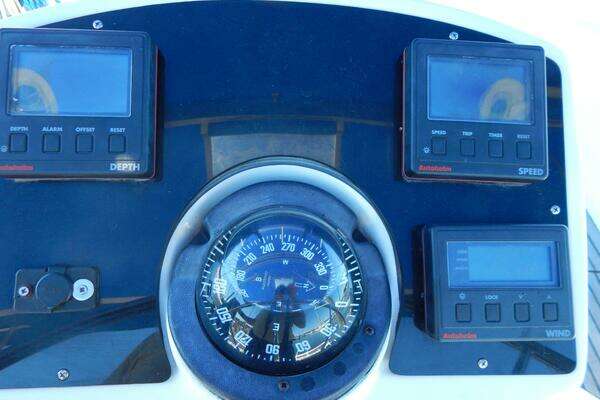 Photo of the 1997 Jeanneau 36.2 Sun Odyssey "Independence"