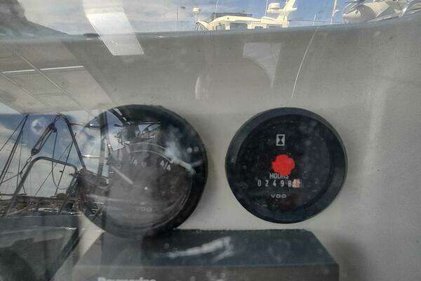 Beneteau 393 Yacht For Sale