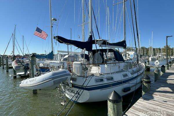 Photo of the 1985 Nauticat Pilothouse "Aurora"