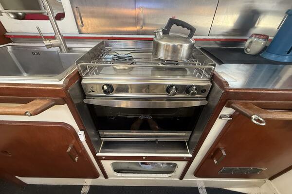 Glouton 40ft Meta Yacht For Sale