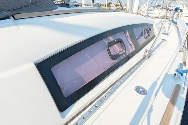 SERENITE 40ft Beneteau Yacht For Sale