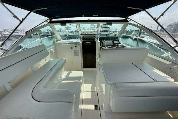 Photo of the 2006 Tiara Yachts 29 Coronet "News Buoy II"