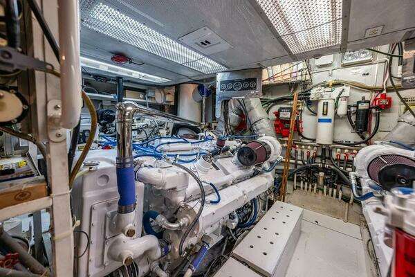 Broward 102 Yacht For Sale