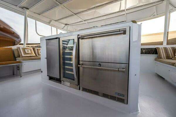 Broward 102 Yacht For Sale