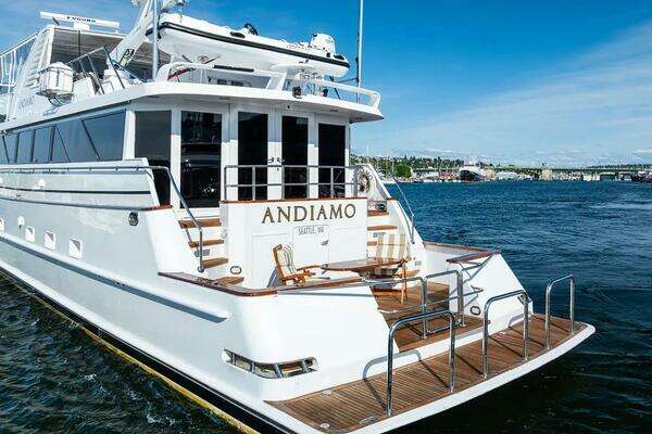 Photo of the 1991 Broward 102 "Andiamo"