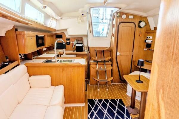 Elusive  35ft Catalina Yacht For Sale