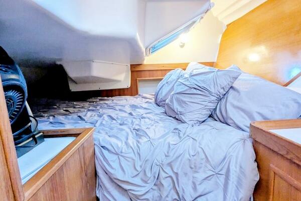 Elusive  35ft Catalina Yacht For Sale