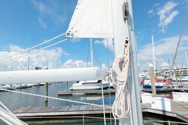 Elusive  35ft Catalina Yacht For Sale