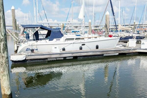 Elusive  35ft Catalina Yacht For Sale