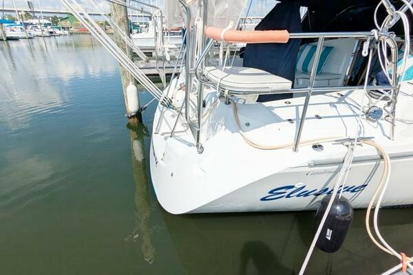 Elusive  35ft Catalina Yacht For Sale