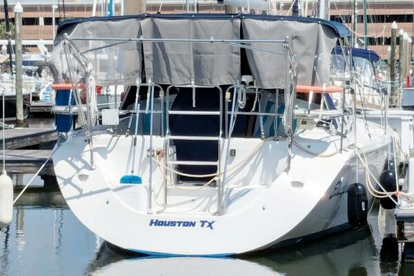 Elusive  35ft Catalina Yacht For Sale