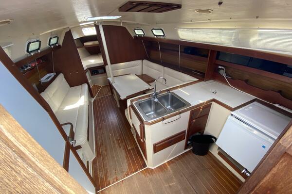 Rhapsody 34ft Catalina Yacht For Sale