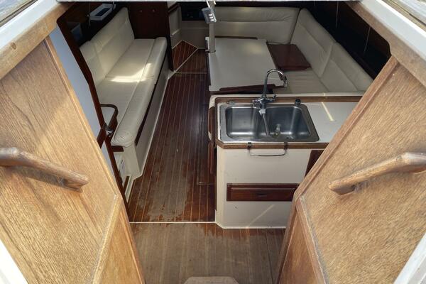 Rhapsody 34ft Catalina Yacht For Sale