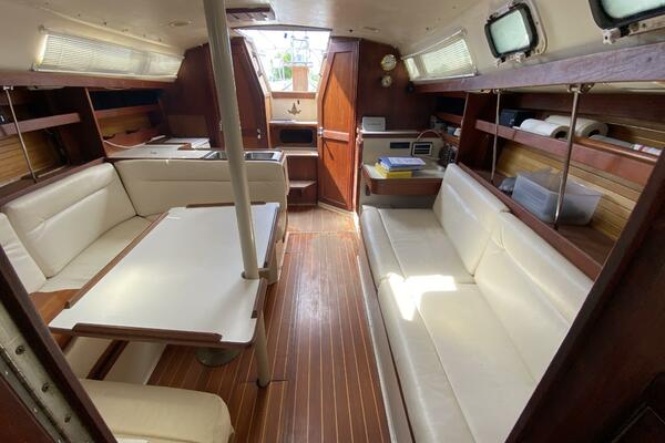 Rhapsody 34ft Catalina Yacht For Sale