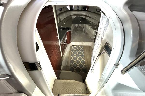 Adventure Capital 40ft Formula Yacht For Sale