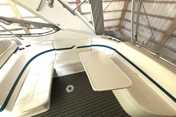 Adventure Capital 40ft Formula Yacht For Sale