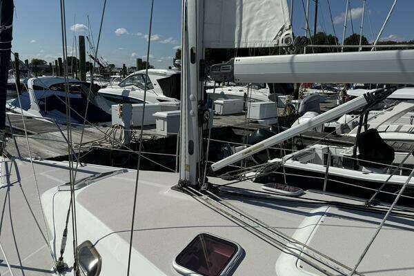 Photo of the 2008 Catalina 309