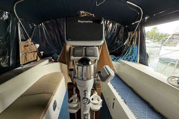 Photo of the 1988 Catalina Morgan 44 Center Cockpit "Meno Mosso"