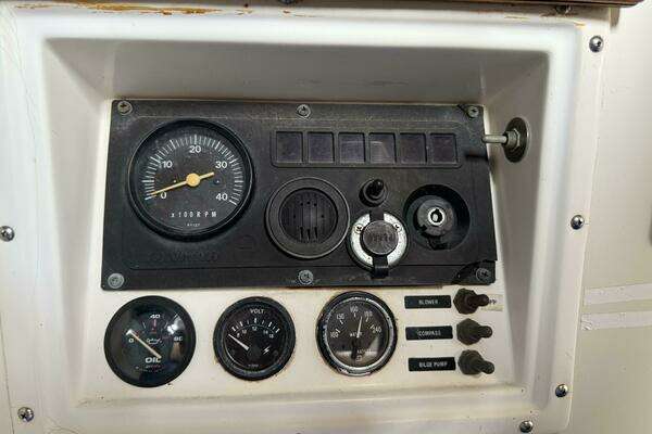 Photo of the 1988 Catalina Morgan 44 Center Cockpit "Meno Mosso"